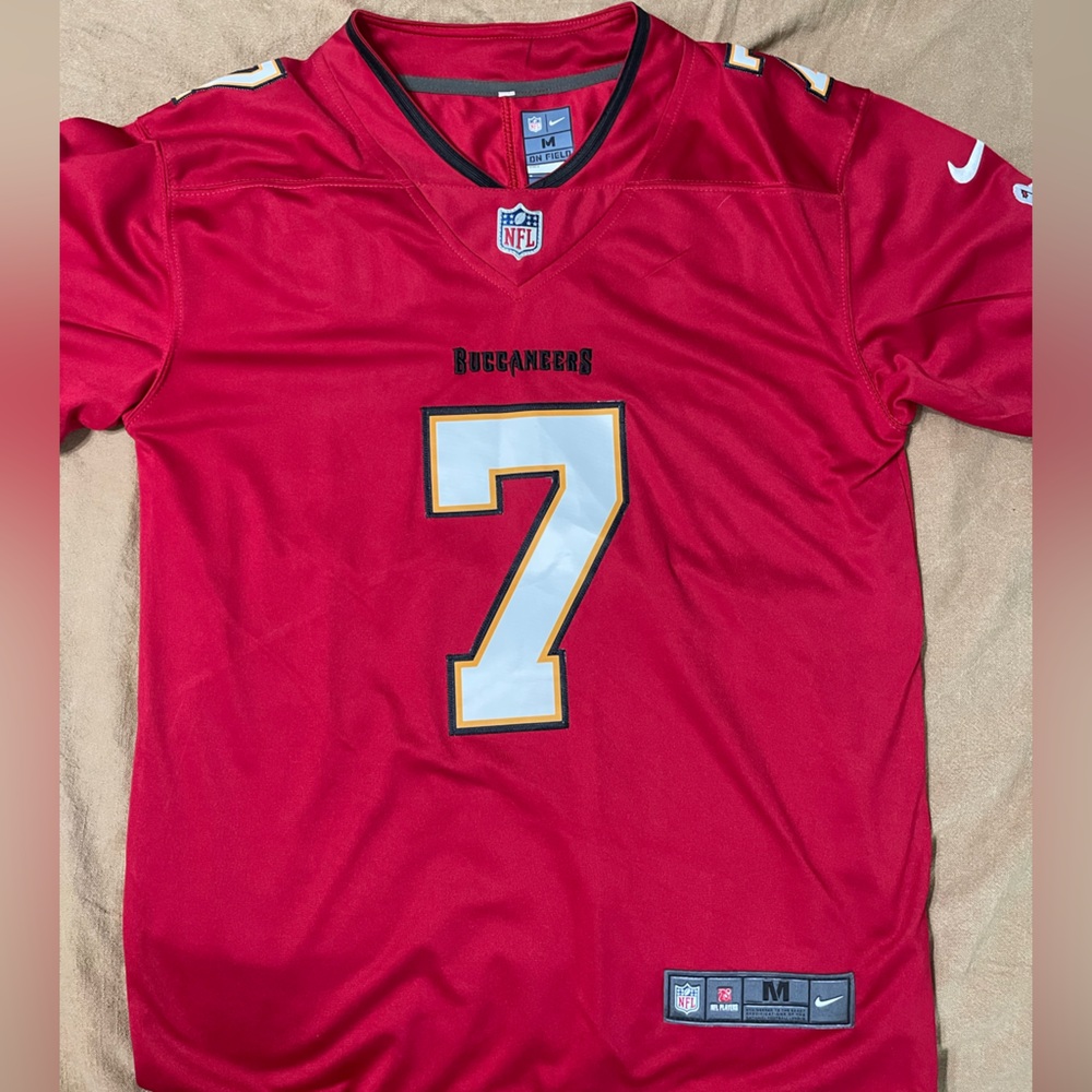 NFL Red Buccaneers Men's Shirt